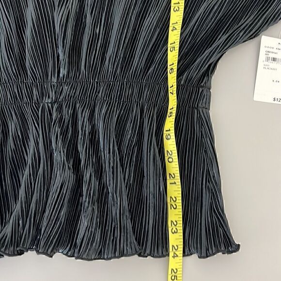 NWT Good American Plisse Deep V-Neck Dolman Blouse in Chrome Size L/XL - Picture 11 of 14